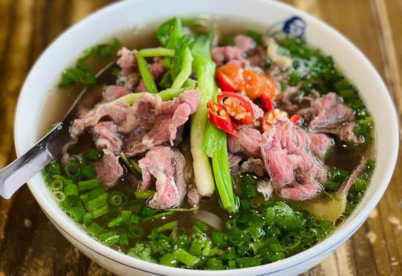 Phở Sướng 36B Mai Hắc Đế